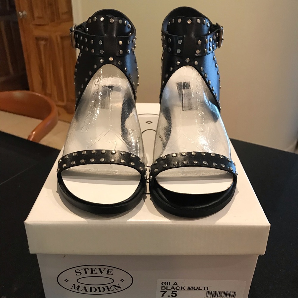 Steve Madden Gila Sandals 7.5